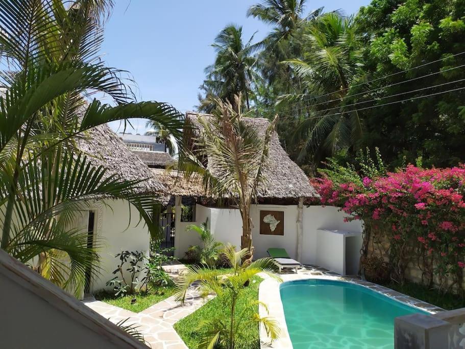 Garoda House Turtle Bay Jacuzzi ☆☆☆☆☆ Kilifi Watamu Esterno foto